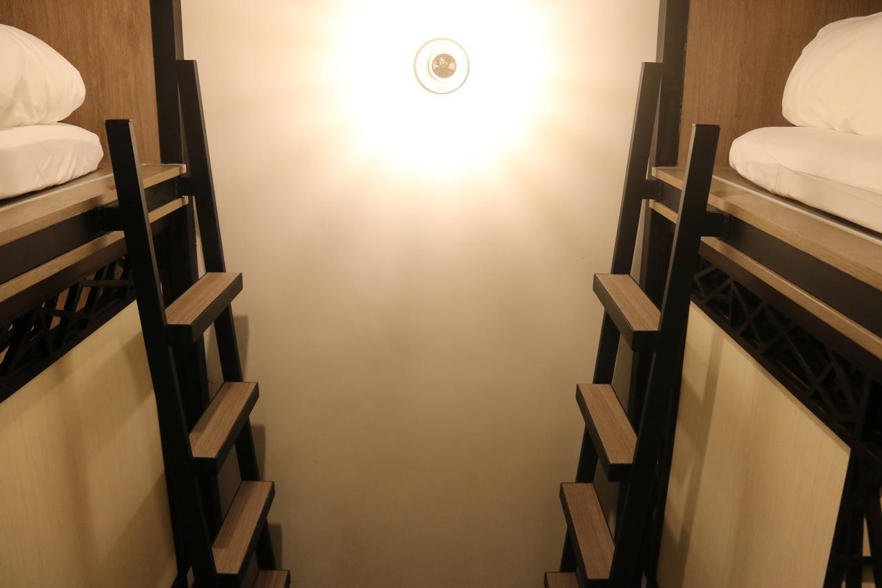 Red Home New Taipei City Екстер'єр фото